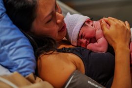 Natural Birth: Rediscovering the Traditional Way of Childbirth