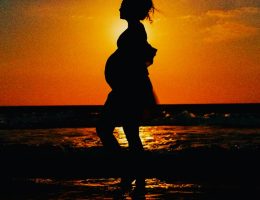 Migrant Perspectives on Motherhood Pregnancy Across Borders?