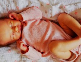 Newborn Sleep Guide: How to Safe Practices